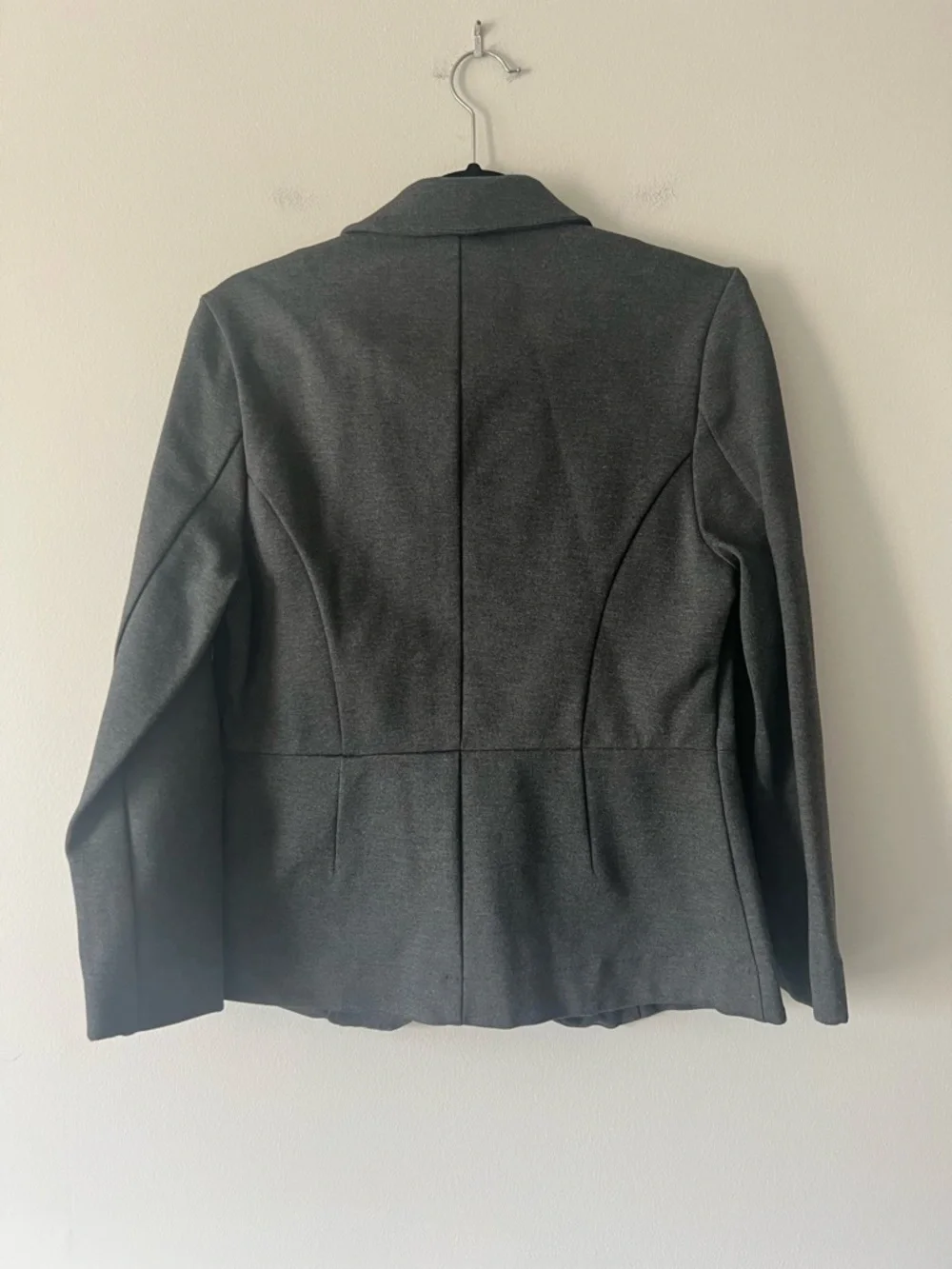Quince Ultra Stretch Ponte Blazer Charcoal Gray Tailored Work Jacket M - Picture 6 of 9